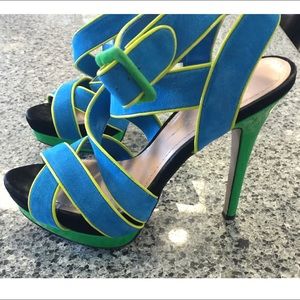 Jessica Simpson Evangela Platform Sandals